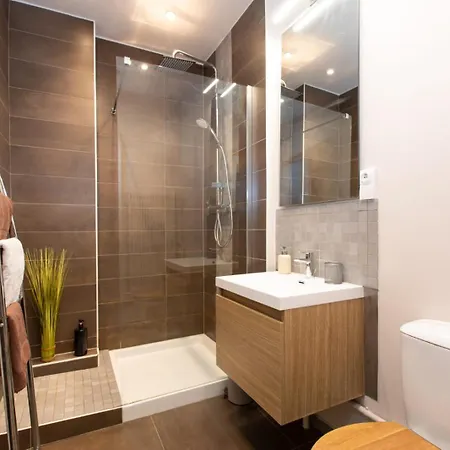 Evasion St Joseph Odysalis - Lit King Size - Parking - Proche Centre