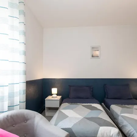 Evasion St Joseph Odysalis - Lit King Size - Parking - Proche Centre Apartamento *